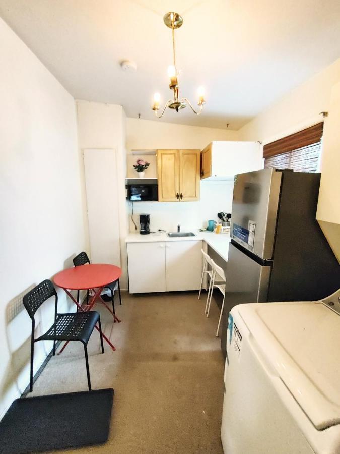 Welcome To Airbnb Saint-Jean-sur-Richelieu Eksteriør billede