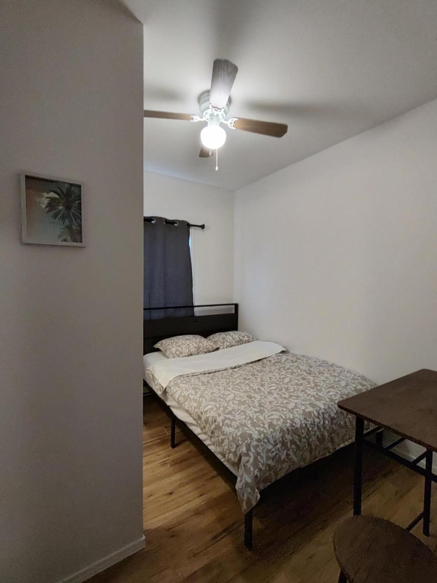 Welcome To Airbnb Saint-Jean-sur-Richelieu Værelse billede